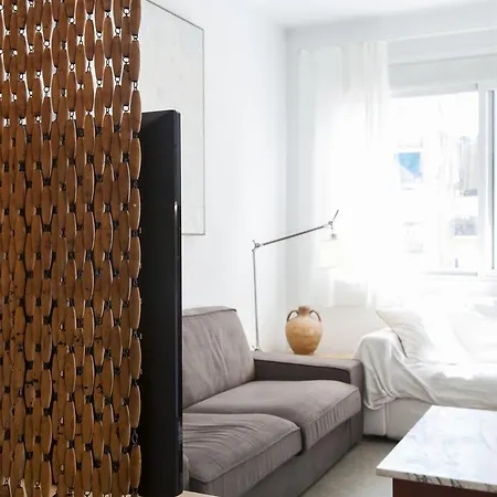 Eixample Hospital Clinic Apartment Barcelona